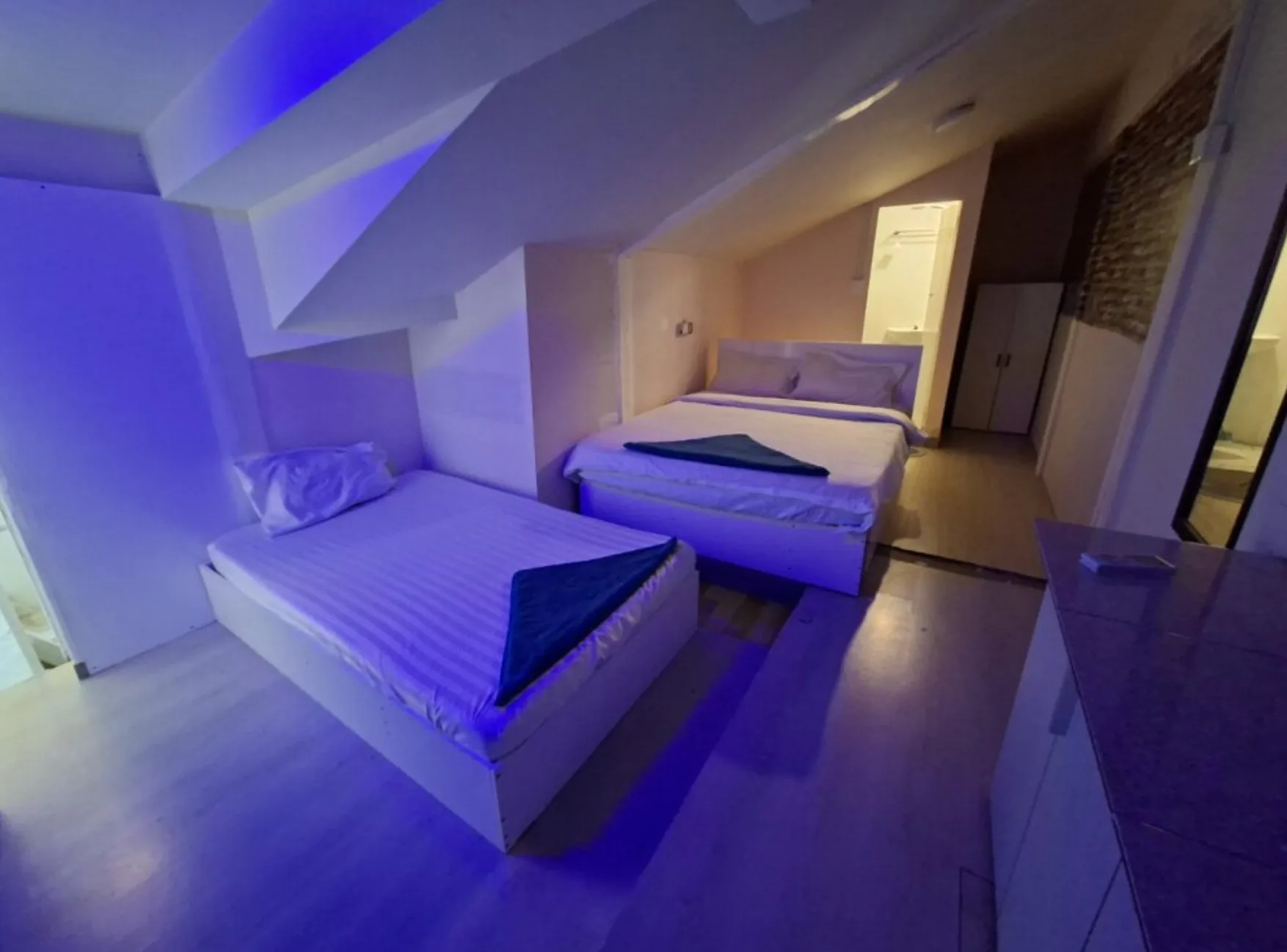 Room for Daily & Hourly Rent in Male' (Fully Furnished)